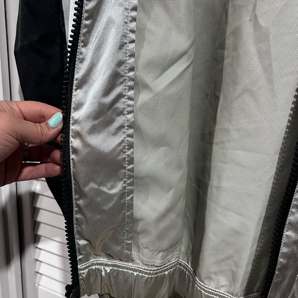 Vintage Adidas Men's Silver and Black Track Jacket - Picture 6 of 8